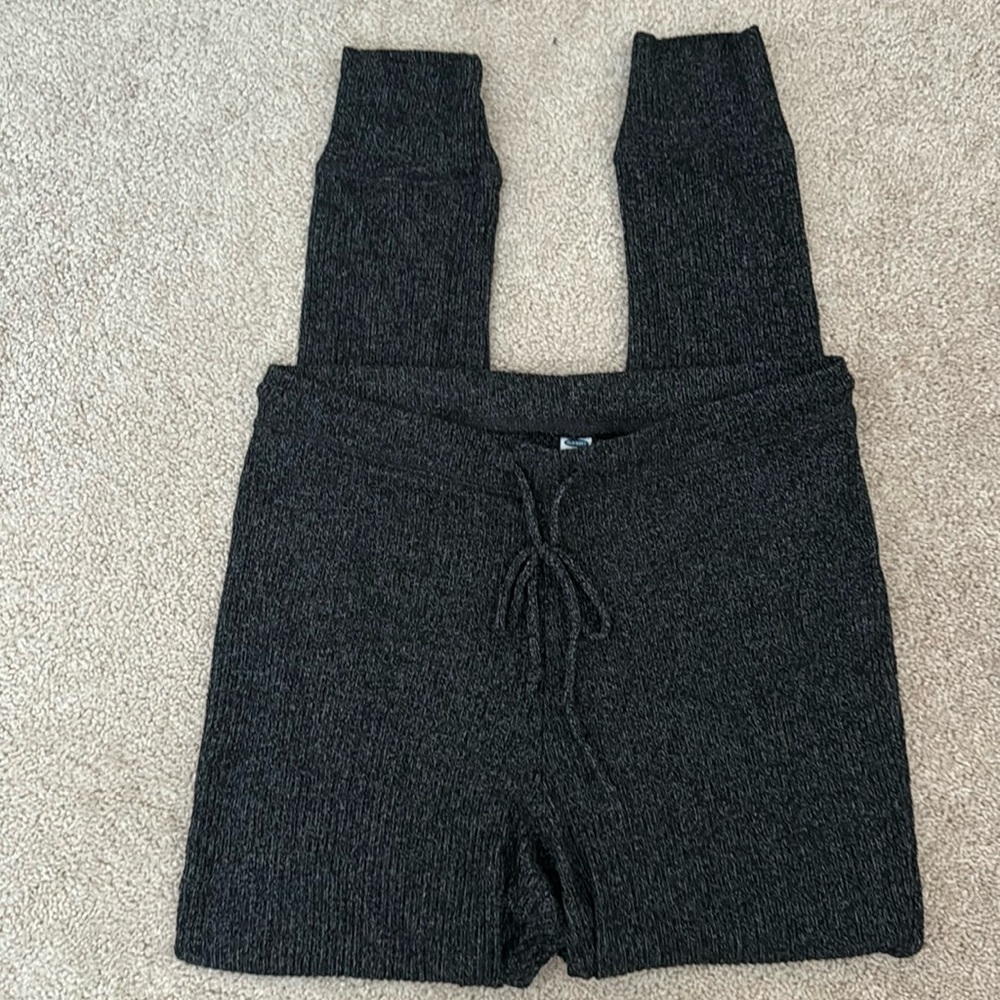Old navy stretchy joggers size Large - Picture 1 of 7